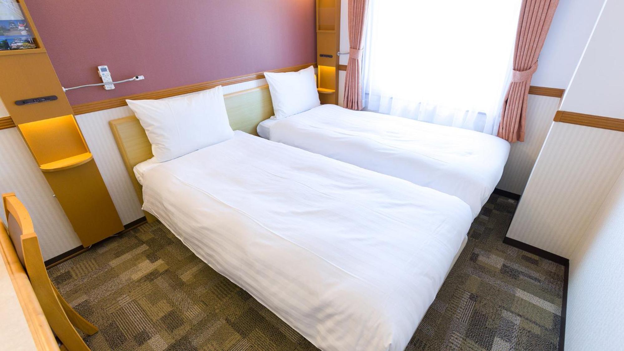 Toyoko Inn Yokohama Tsurumi Eki Higashi Guchi Rom bilde